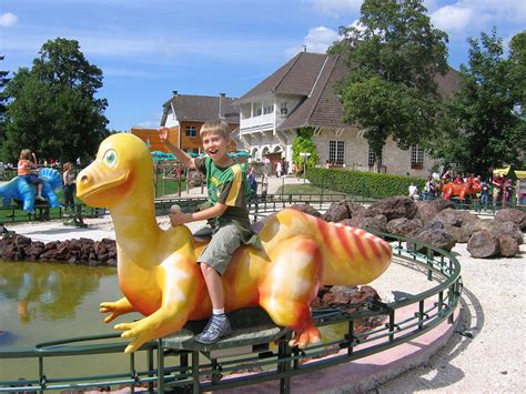 dino zoo dārzi.